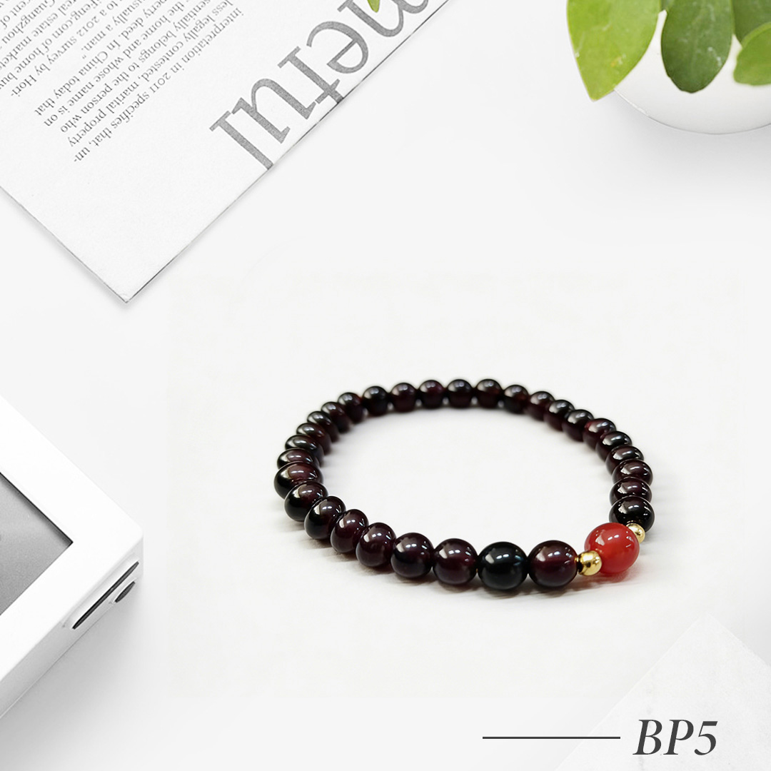 BP5-Garnet Beaded Bracelet with Red Agate Accent