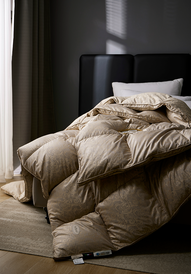 Polish Royal Goose Down Duvet – 900 Loft Luxury Edition